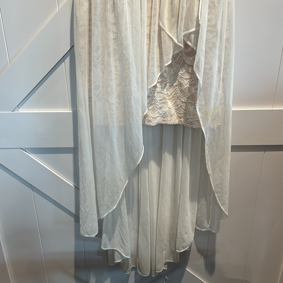 Ivory dress size 16 - Picture 2 of 6